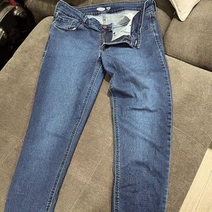 Size 10 Tall ankle jeans with distress at bottom only